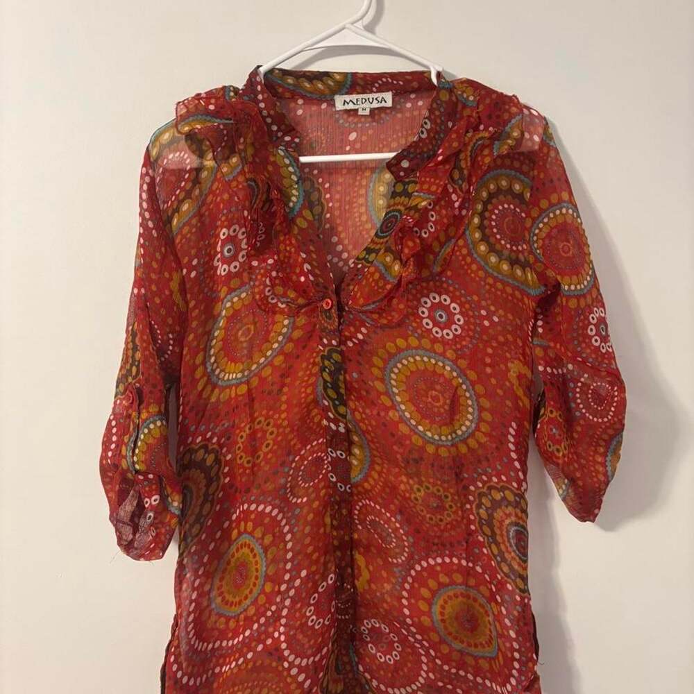 Medusa Women’s Red Orange Paisley Ruffled Button Up Blouse Size M